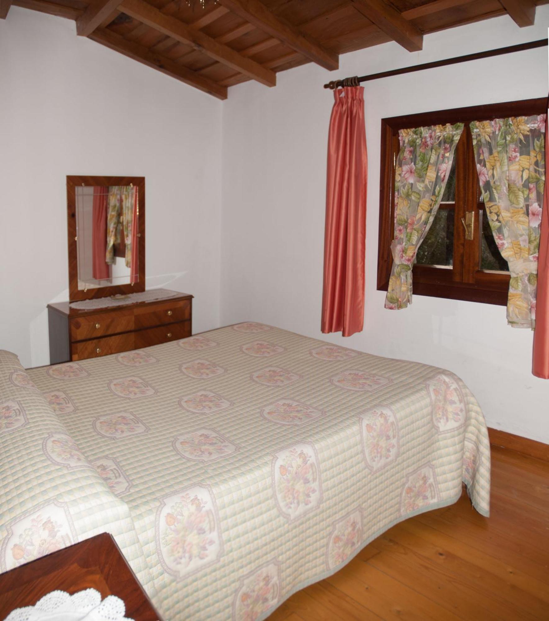 Posada Sobrevilla Espinama Ruang foto
