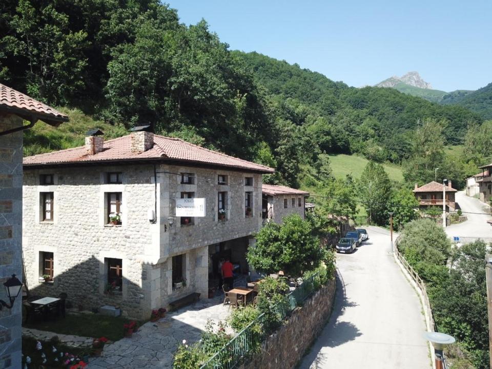 Posada Sobrevilla Espinama Bagian luar foto