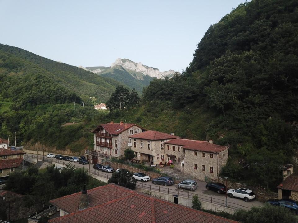 Posada Sobrevilla Espinama Bagian luar foto